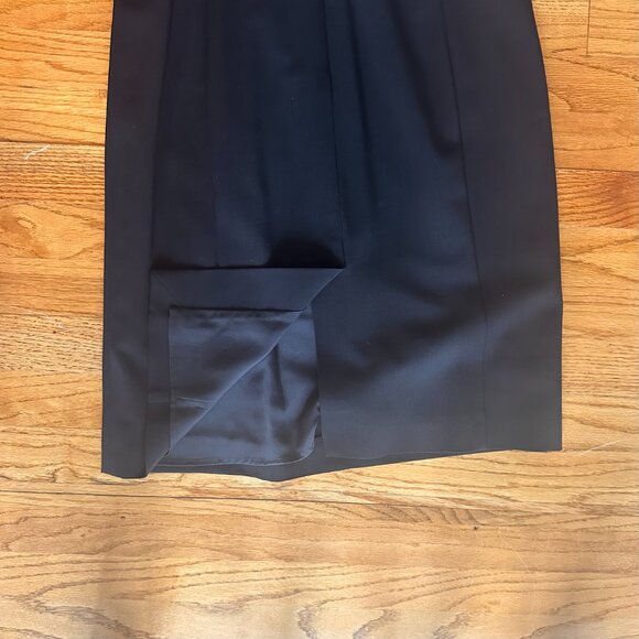 Armani Short Sleeve, Black, Wool, Sheath Midi Dress, size 6 - Picture 10 of 12